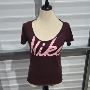 Nike Women's Brown Tee with Pink Logo Size Small